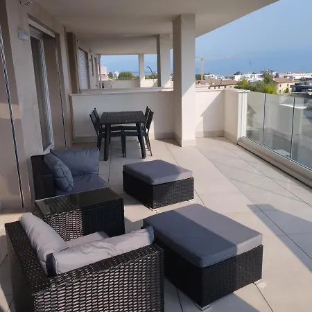 Apartament Opalia - Wonderful Garda View *