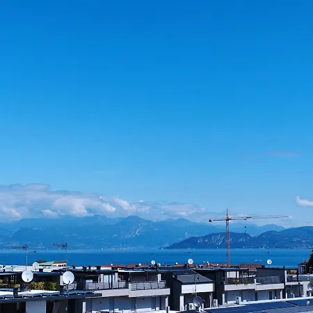 Opalia - Wonderful Garda View Apartament Peschiera del Garda